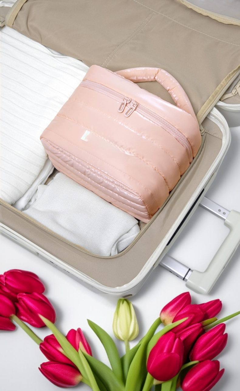 휴대용 여행 세면 수납 가방 전면 모습