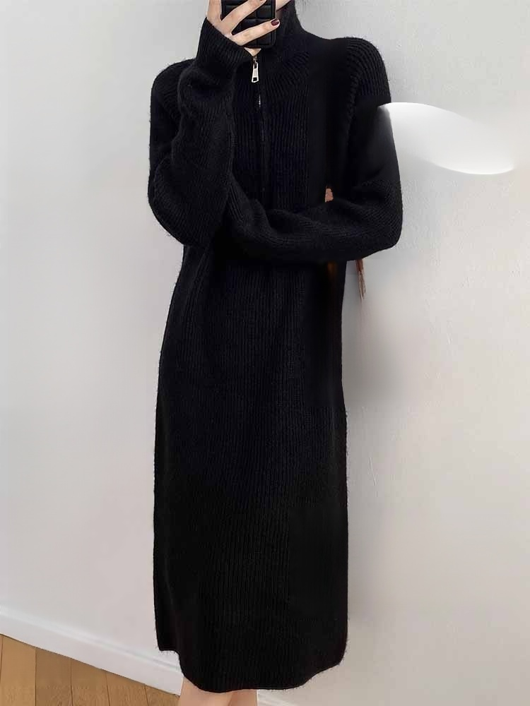 カシミヤニットワンピース