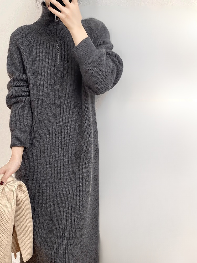 カシミヤニットワンピース