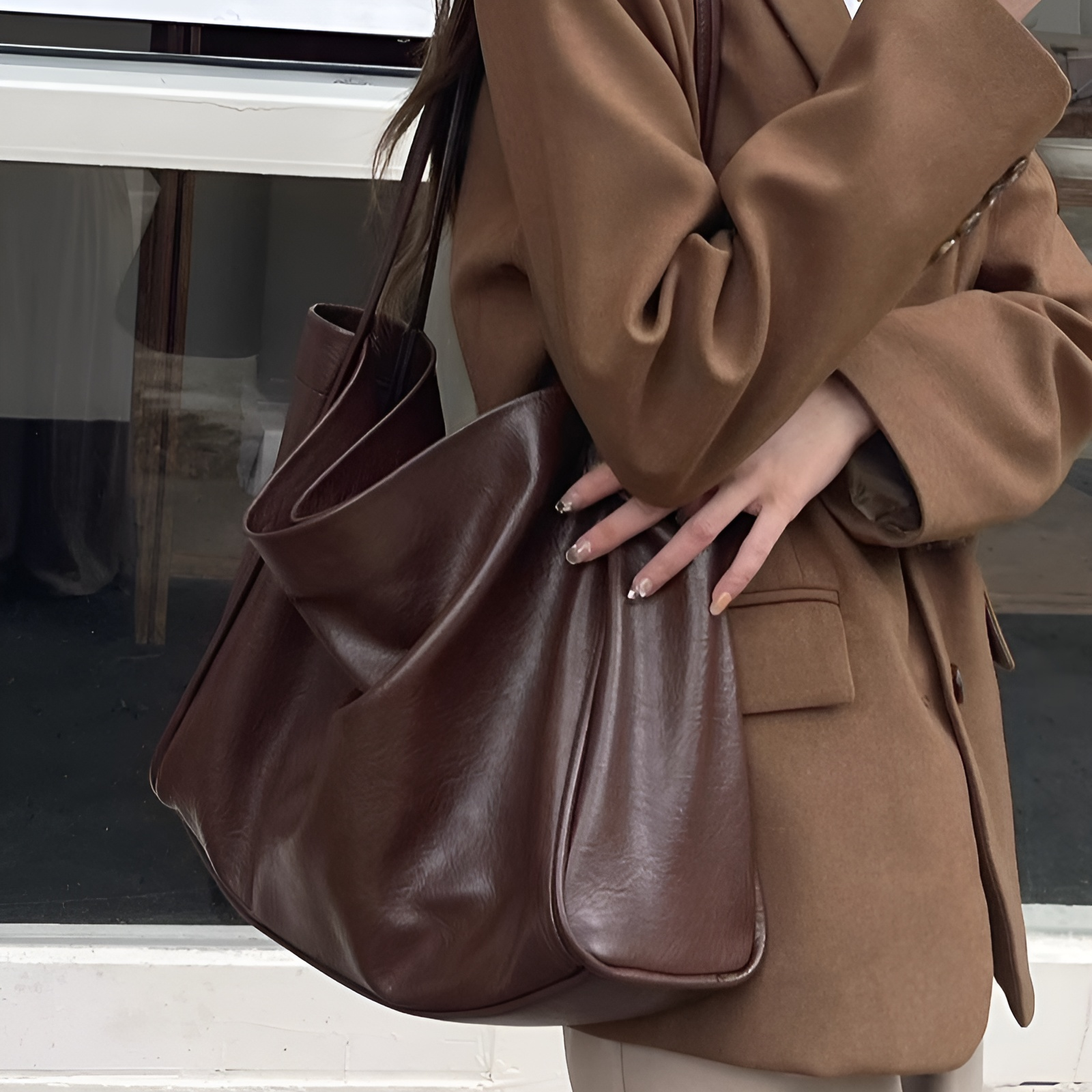 レトロ大容量ショルダーバッグ