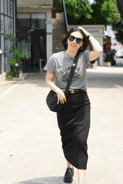 下载-(1)_20250821174239_compressed.gif