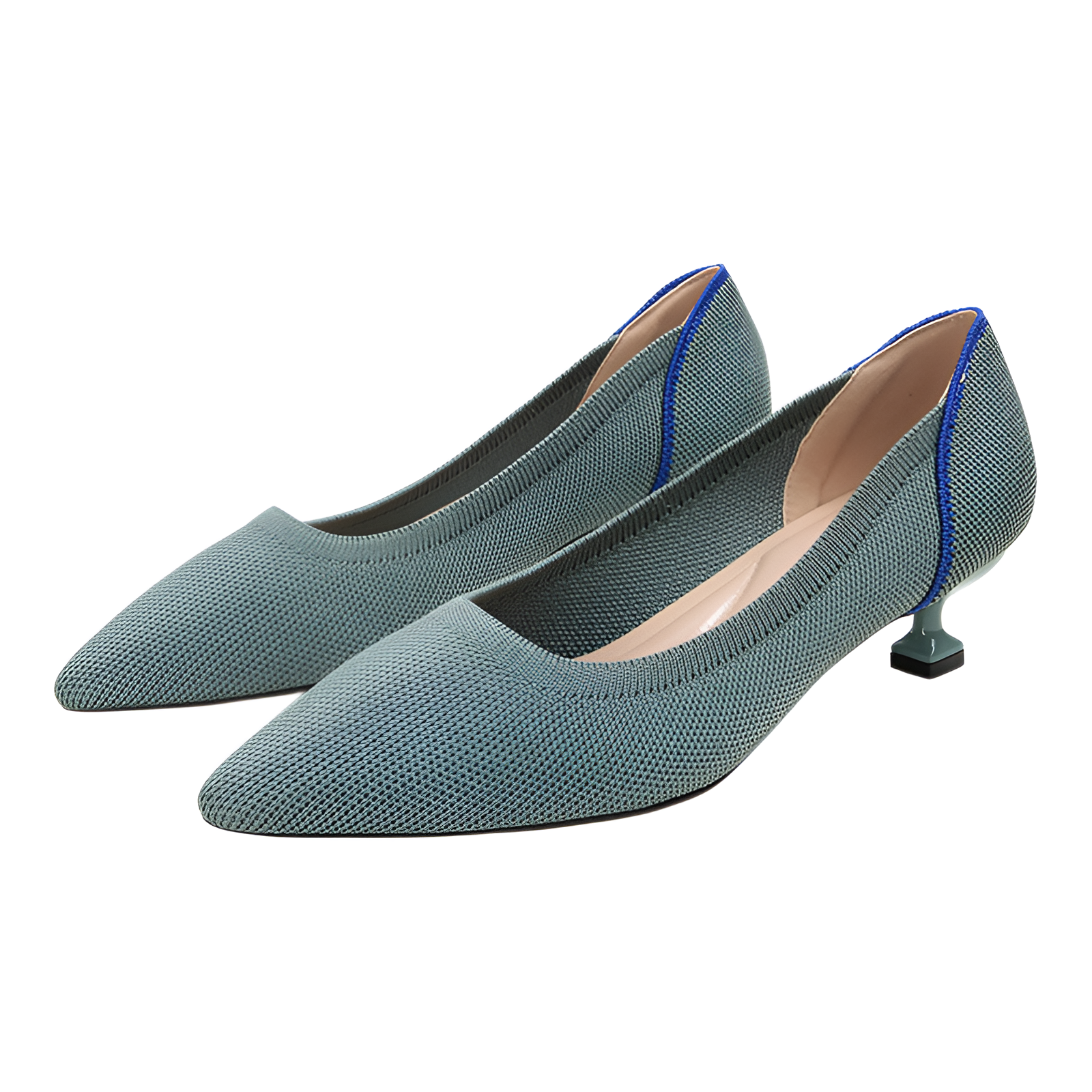 女性らしさを引き立てるキャットアイヒール