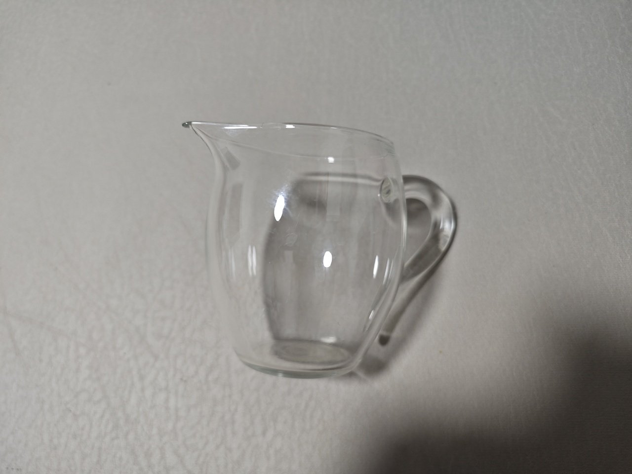 투명 유리 티컵