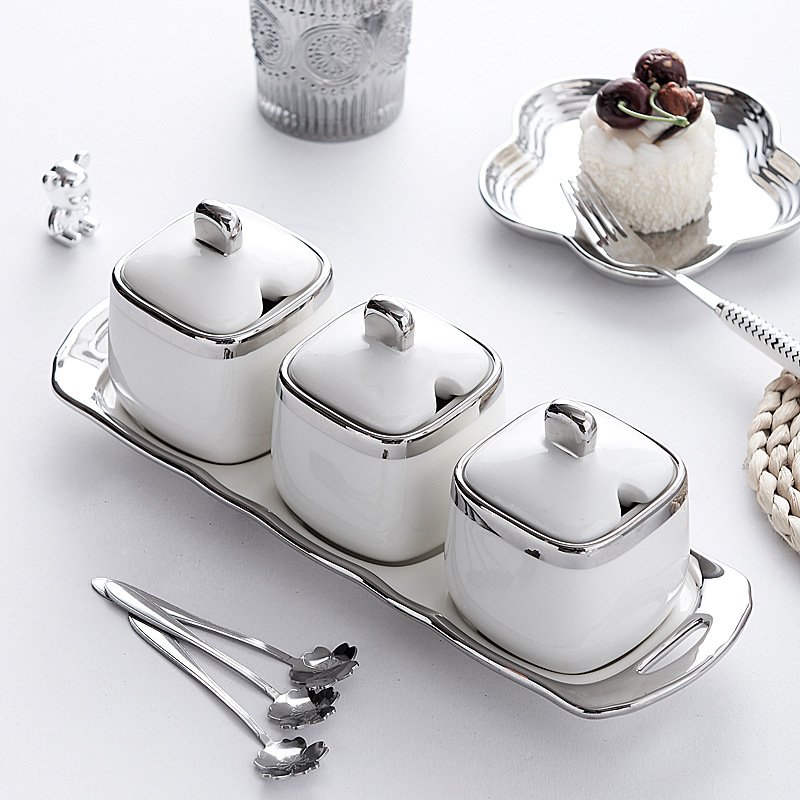 Kombinovaná sada domácích ochutnávacích nádob s krytem