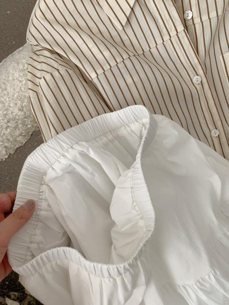 프렌치 홀로우 레이스 스커트