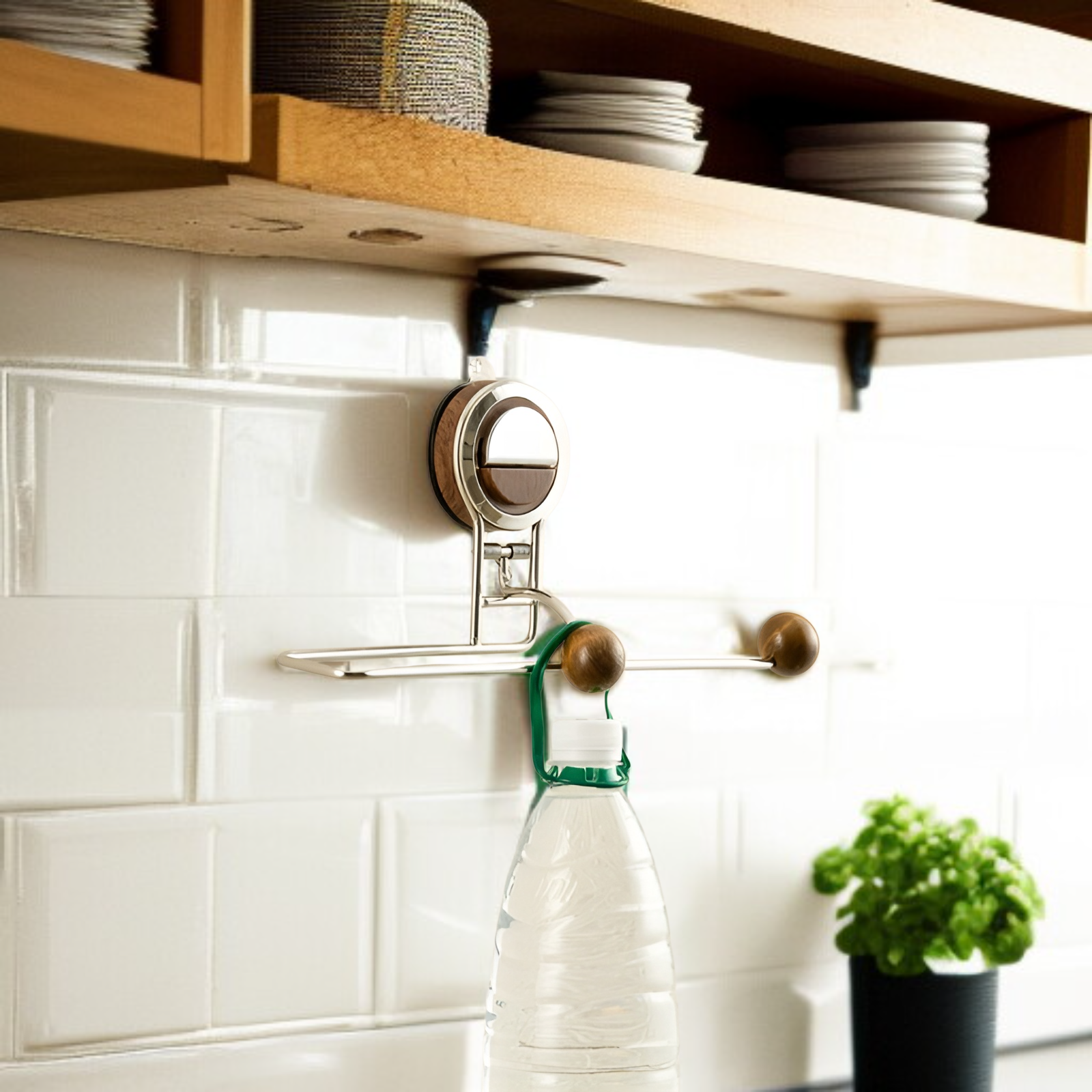 Estante de almacenamiento montado en la pared de la cocina