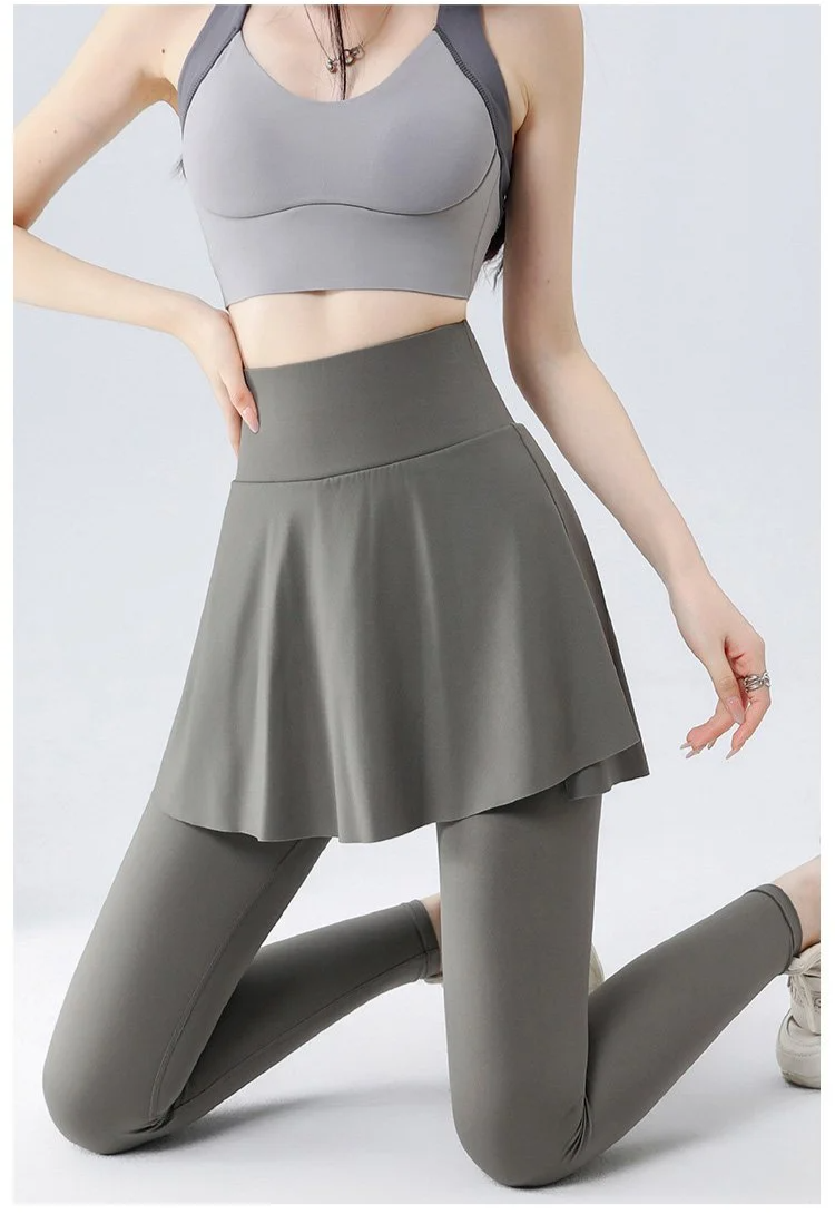 일상복으로도 활용 가능한 요가 치마바지