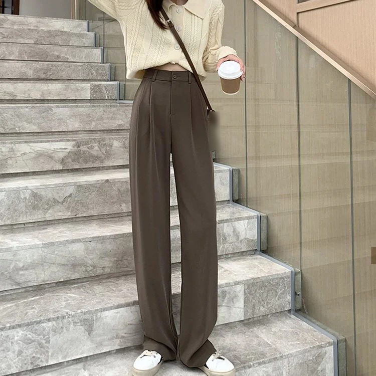 タック入りワイドスラックス