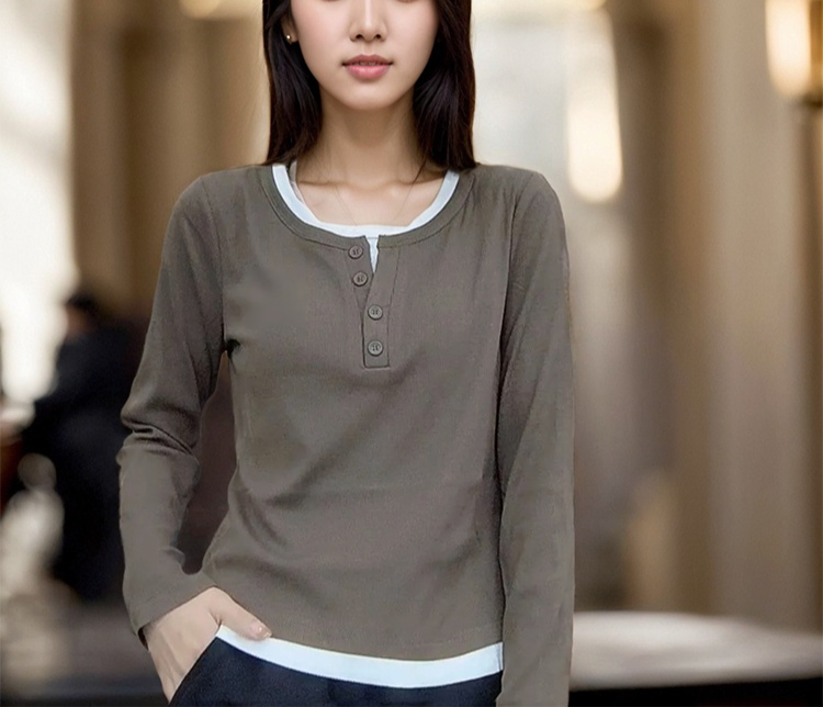 レイヤード風トップス