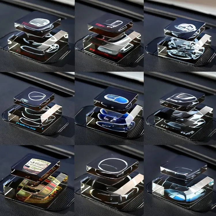 車載芳香剤クリスタルインテリア