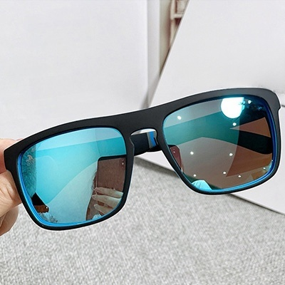 UVカットサングラス