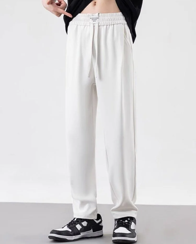 여름 바람이 잘 통하는 남성 팬츠