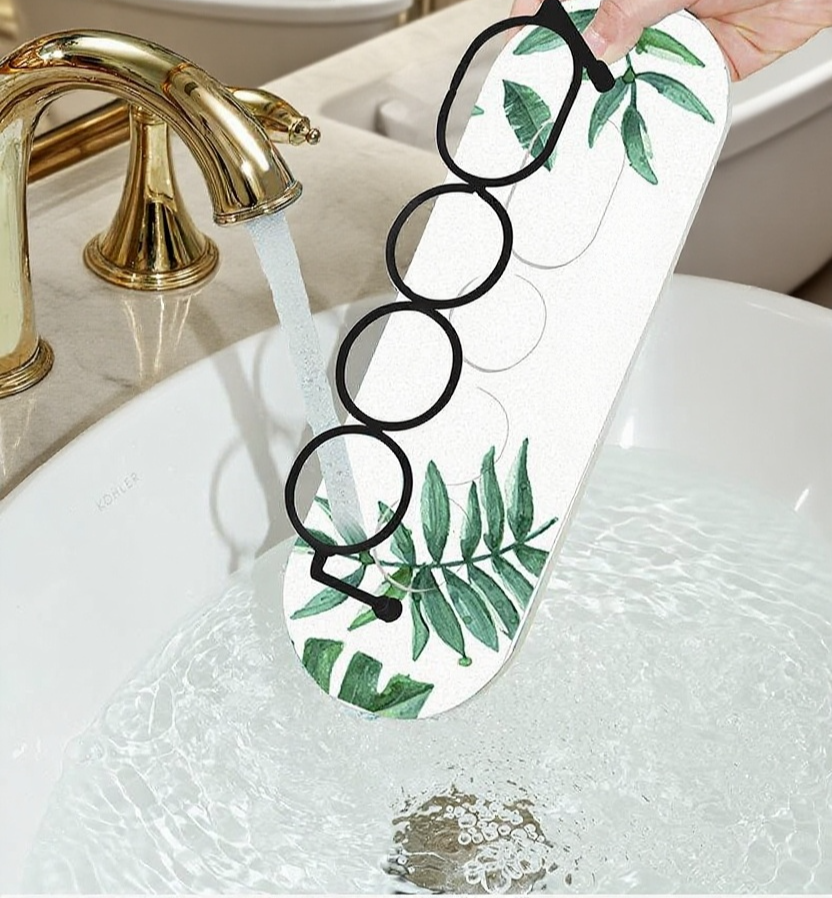 牙刷架收納多支電動牙刷展示