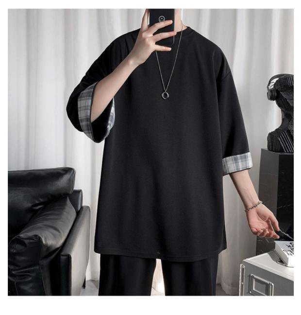 学生向けチェック柄トップス全体写真