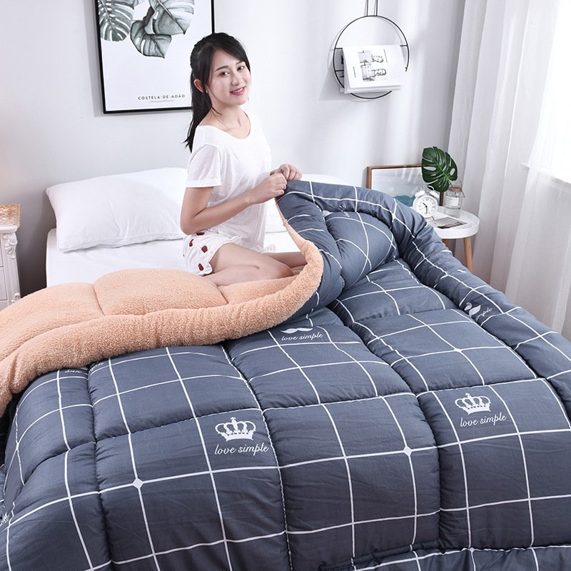 冬用ラムズウールキルト