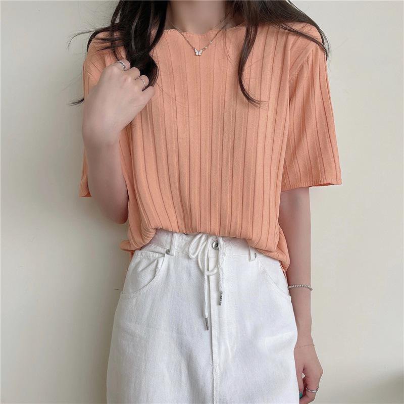 트렌디한 루즈핏 여성 니트 반팔