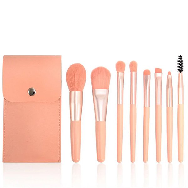 ชุดเซ็ตแปรงแต่งหน้า 8 ชิ้น