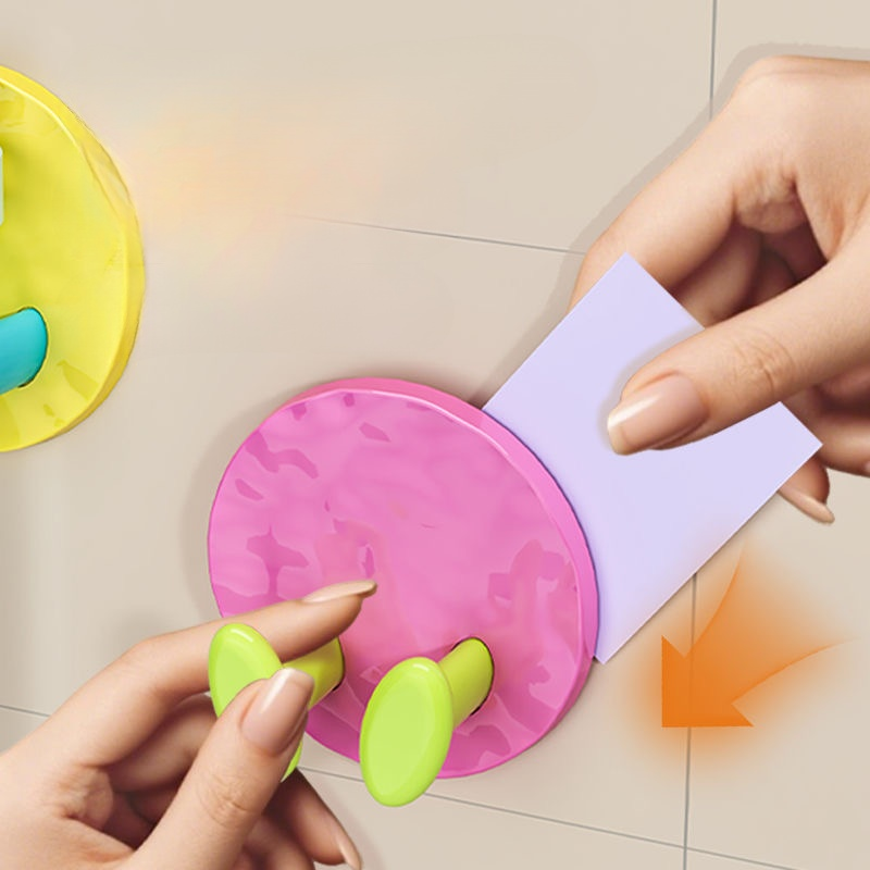 免打孔插頭掛勾