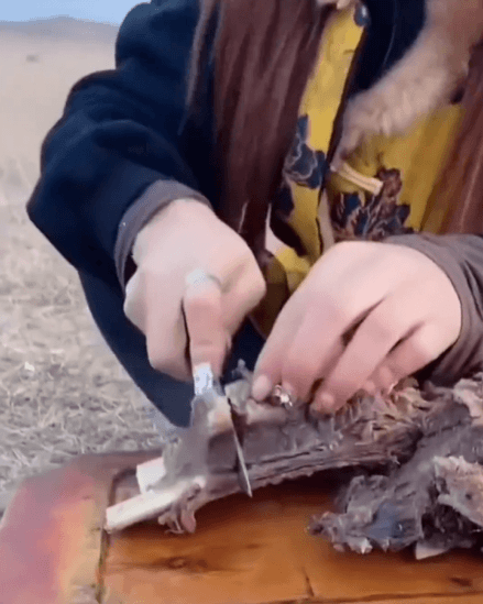 20240815_155355_204.gif