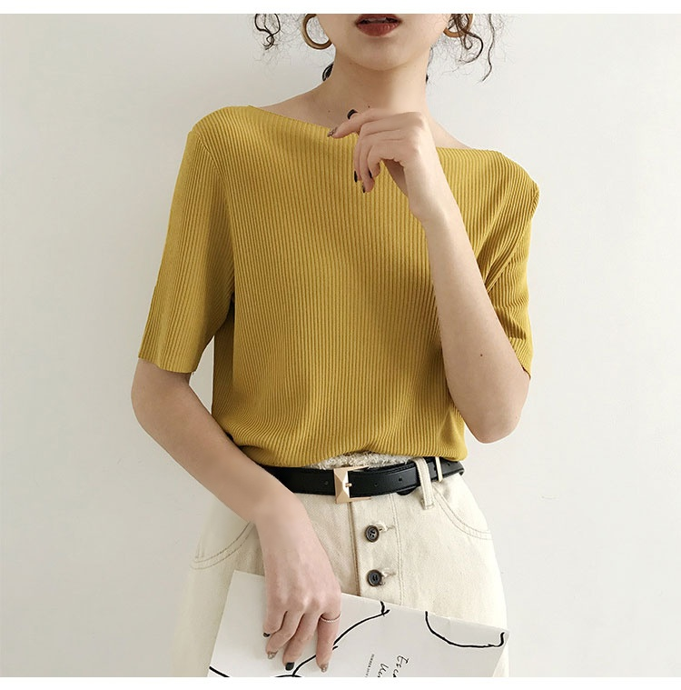 春夏コーデに最適な半袖ニットの着用例