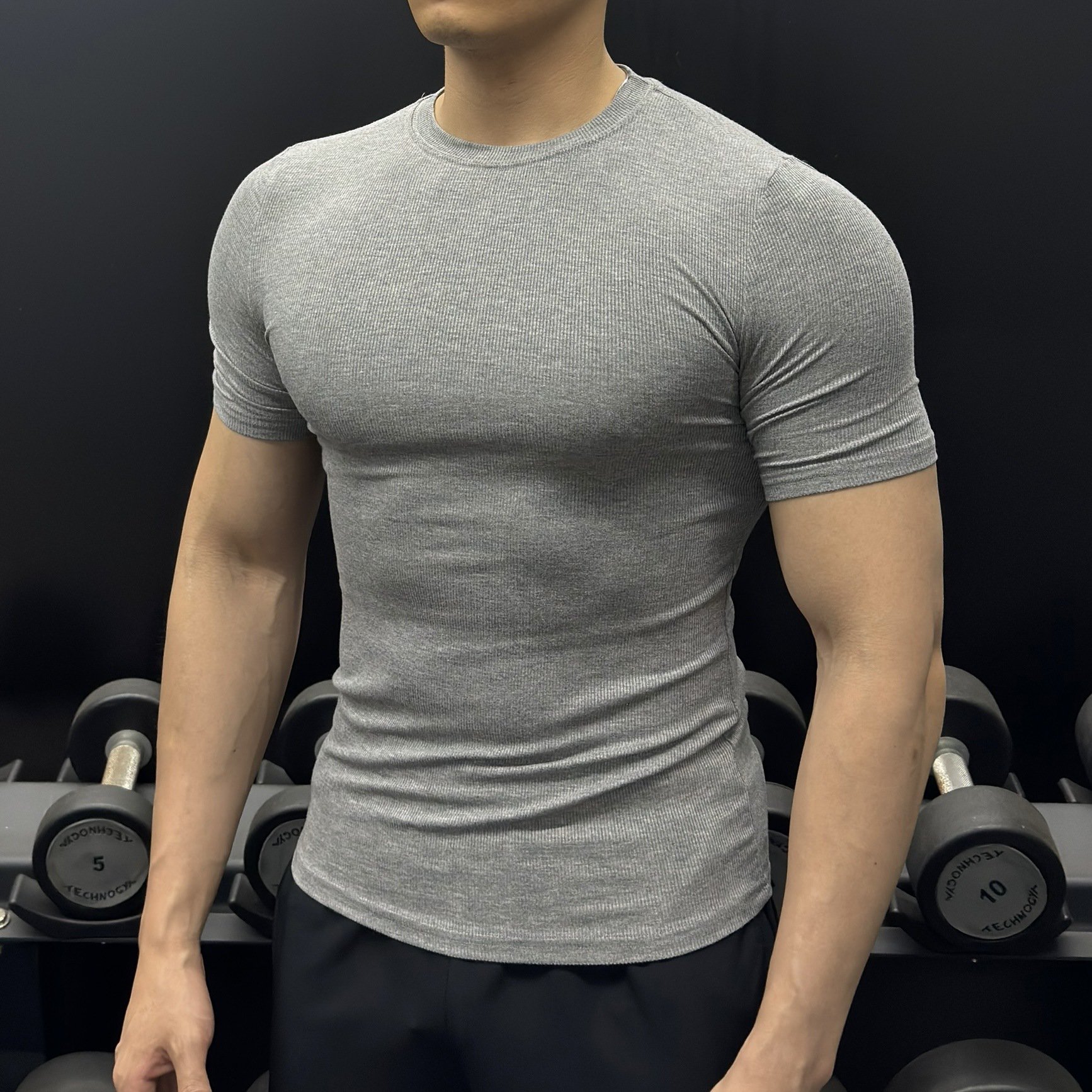 Hochdehnbarer, eng anliegender Lauf-Trainingsanzug