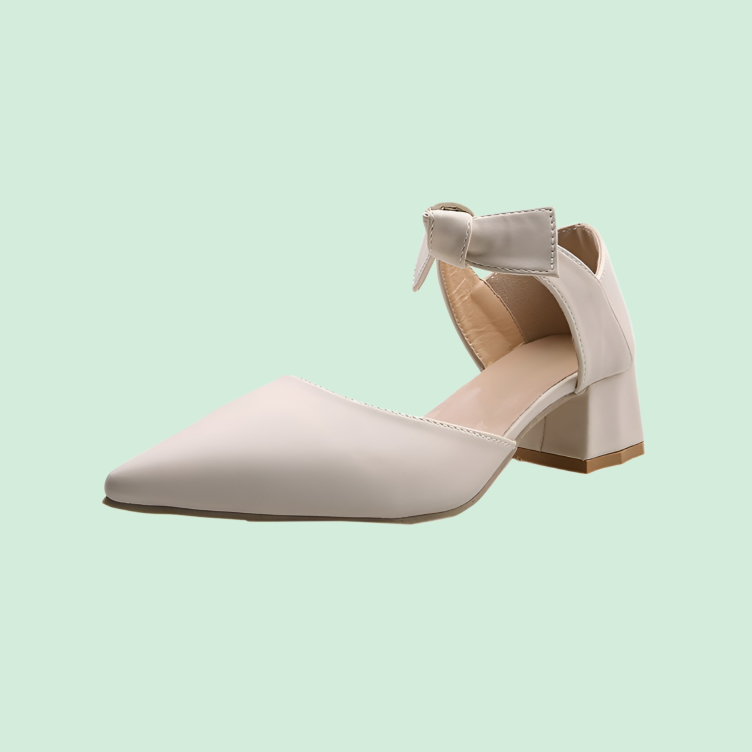 뾰족한 앞코와 빈틈이 있는 리본 장식 플랫 슈즈