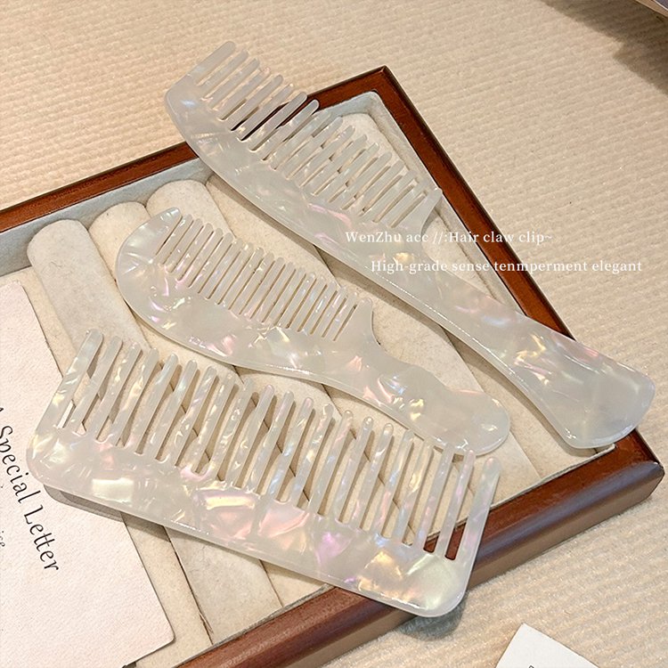 高級感デリケートアセテート櫛です