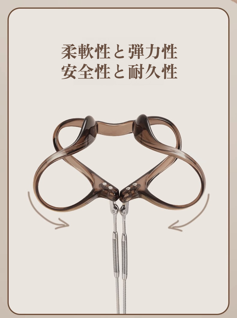 トレンド感たっぷりのブラウンメガネサイドビュー