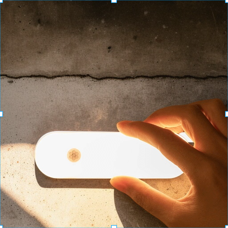 人感センサーナイトライト