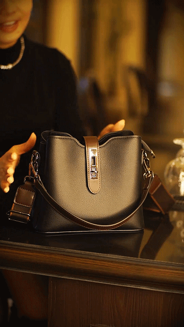 手作りレザーバッグのディテールアップ画像