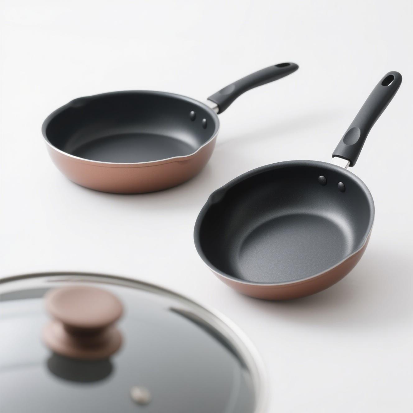 Poêle durable pour cuisson sans accrocher