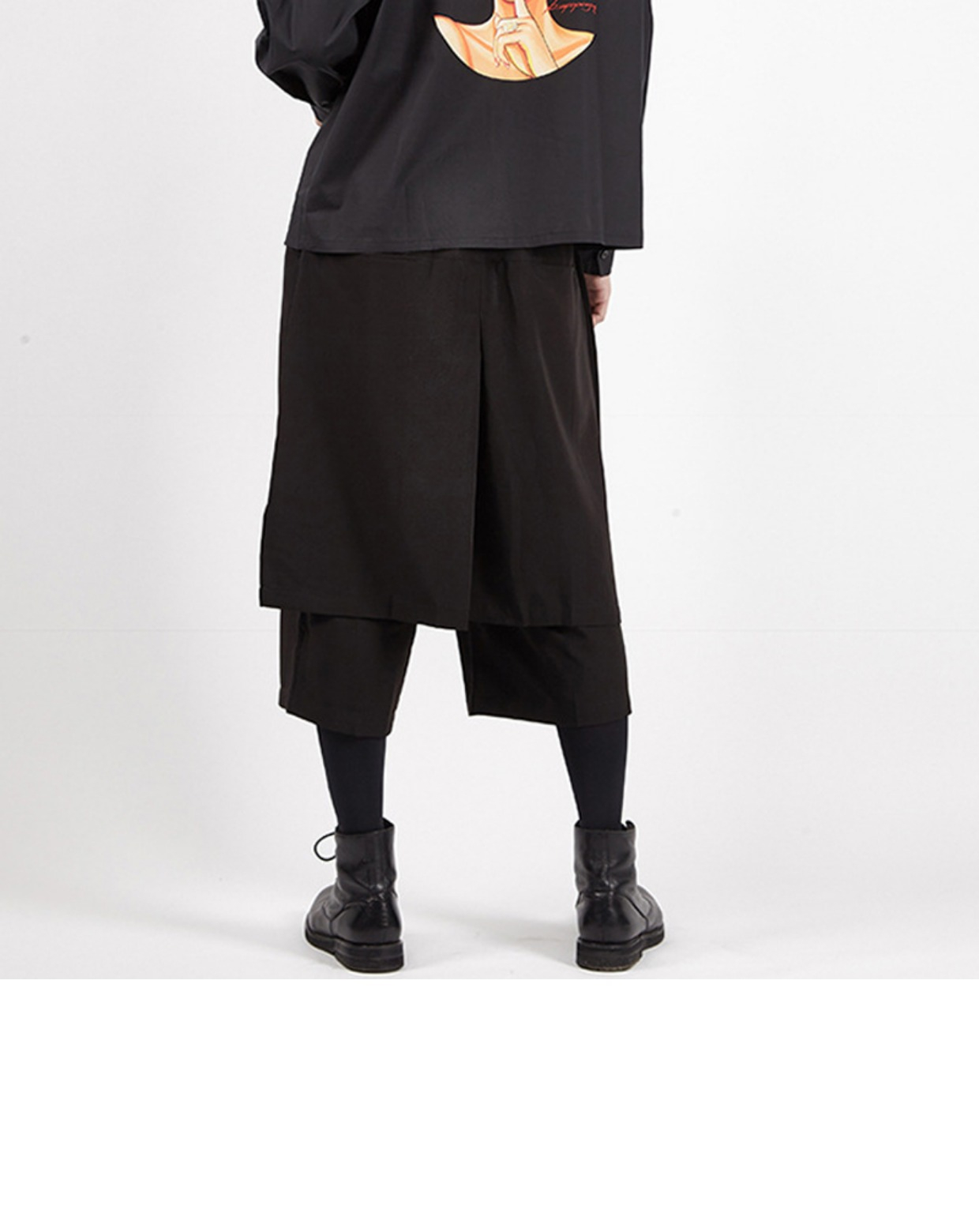 個性的なニッチファッションパンツコーディネート