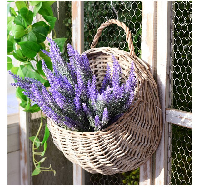 Závěsný koš Willow Gardening enhancing balcony space
