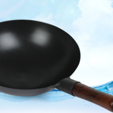 Presentación del wok Altmodischer con utensilios