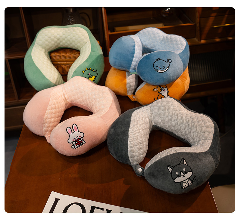 차량 및 비행기에서 사용 가능한 목베개