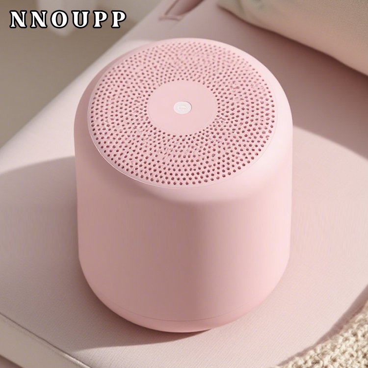 Mini Bluetooth Lautsprecher im Freien verwendet