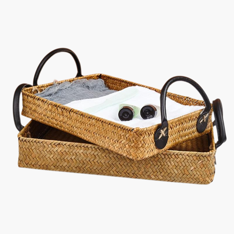 손으로 바구니를 짜다