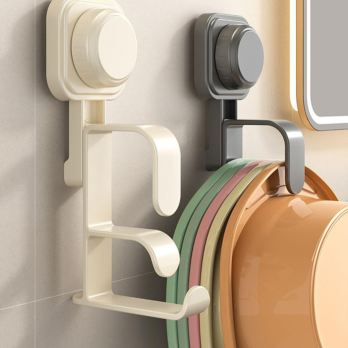 회전 기능이 돋보이는 빨판걸이 화장실 선반