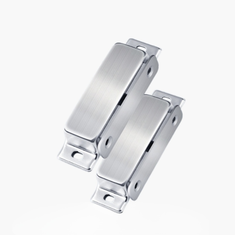 ステンレス製キャビネットの吸引