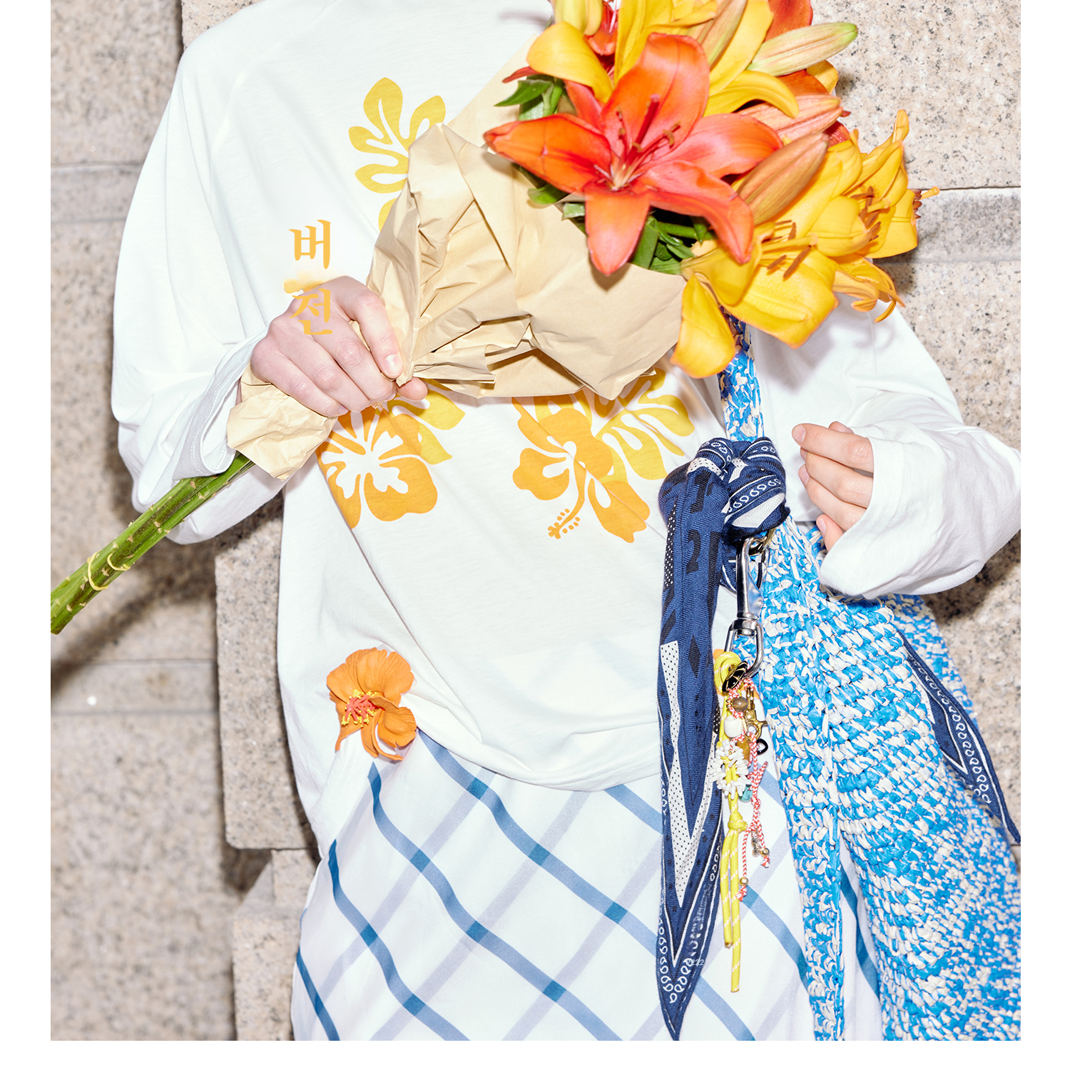 얇은 날씬해 보이는 루즈핏 나른한 자외선 차단 블라우스
