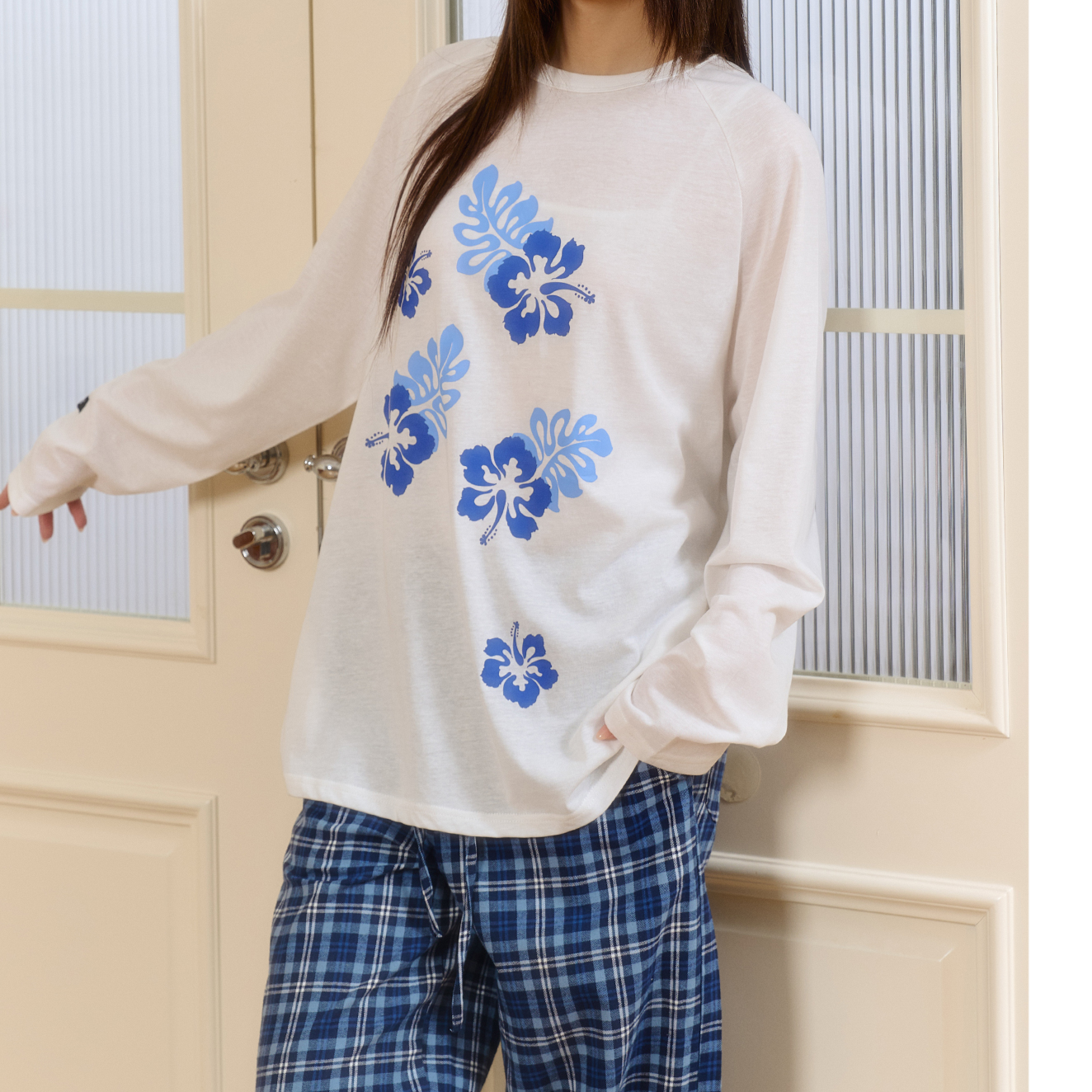 얇은 날씬해 보이는 루즈핏 나른한 자외선 차단 블라우스