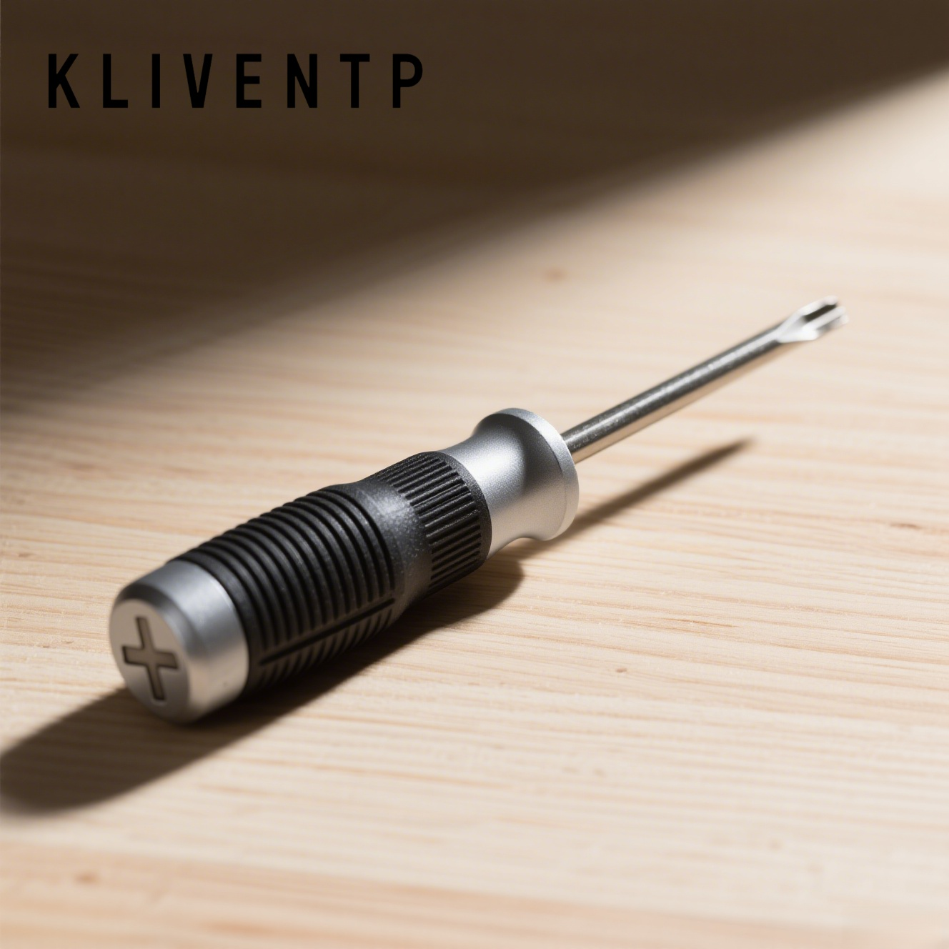 Compact design, easy to carry screwdriver