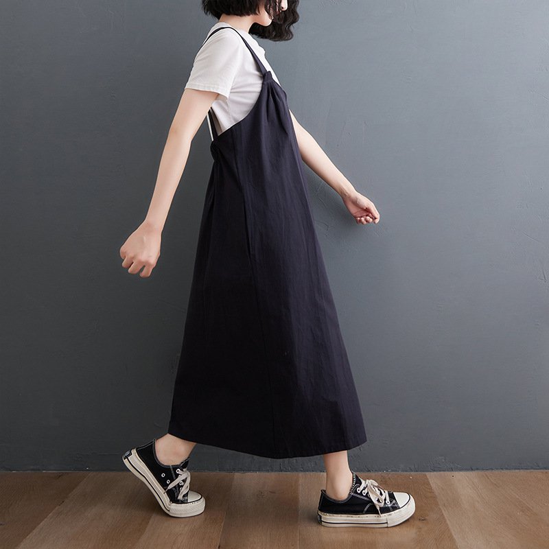 夏のルーズな大きいサイズのドレス女性 ミッドレングス年齢不詳バックストラップドレス 文学的な夏のドレス