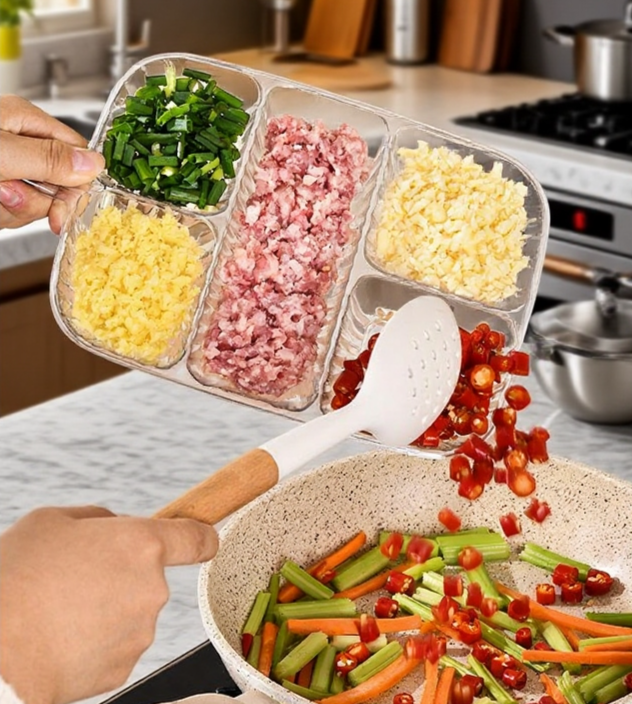 분리형 디자인의 식탁 접시