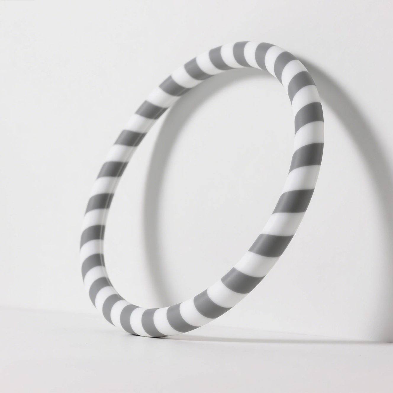 Hula-Hoop zur Körperstraffung und Gewichtsreduktion im Einsatz