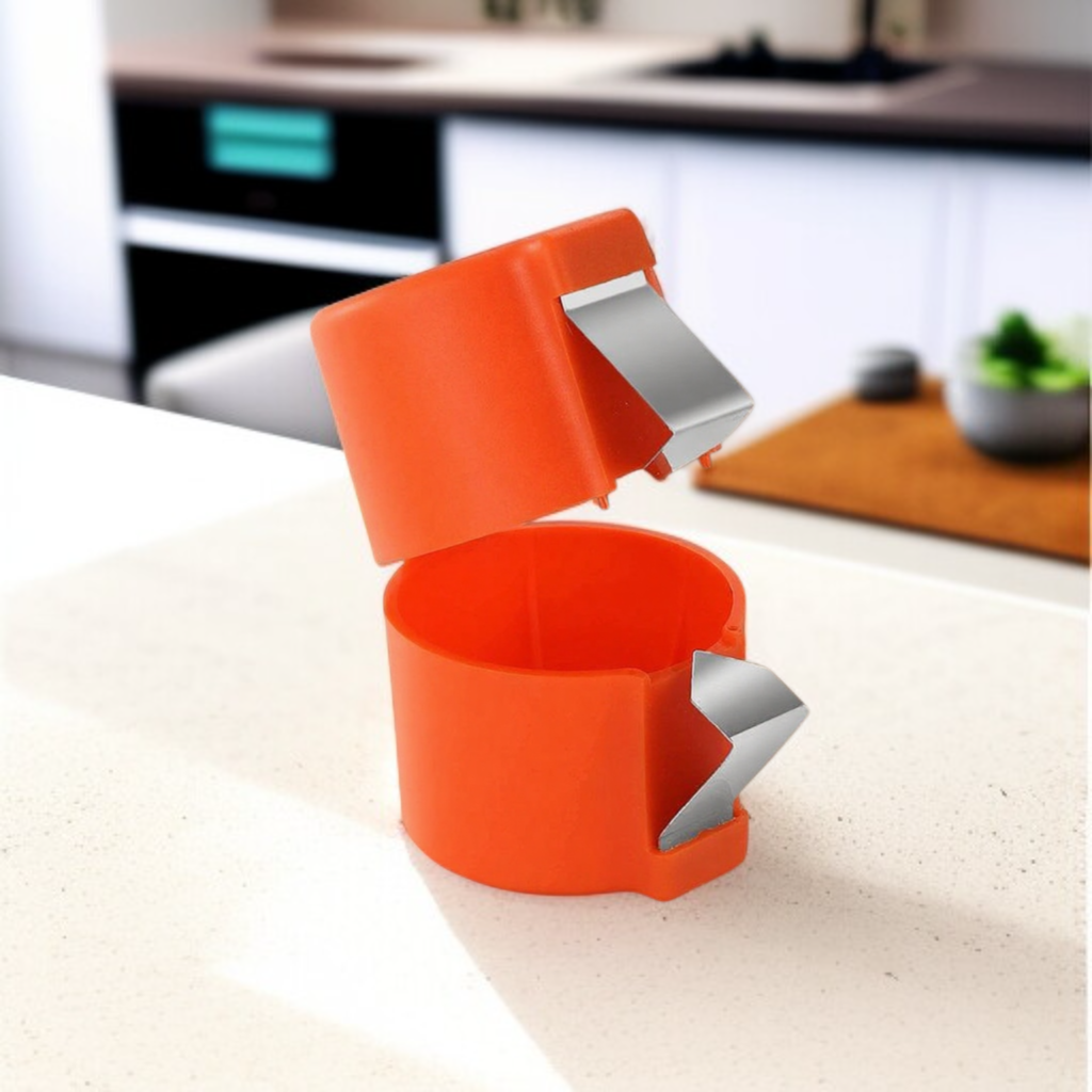 家庭用キッチン手動開卵器の外観