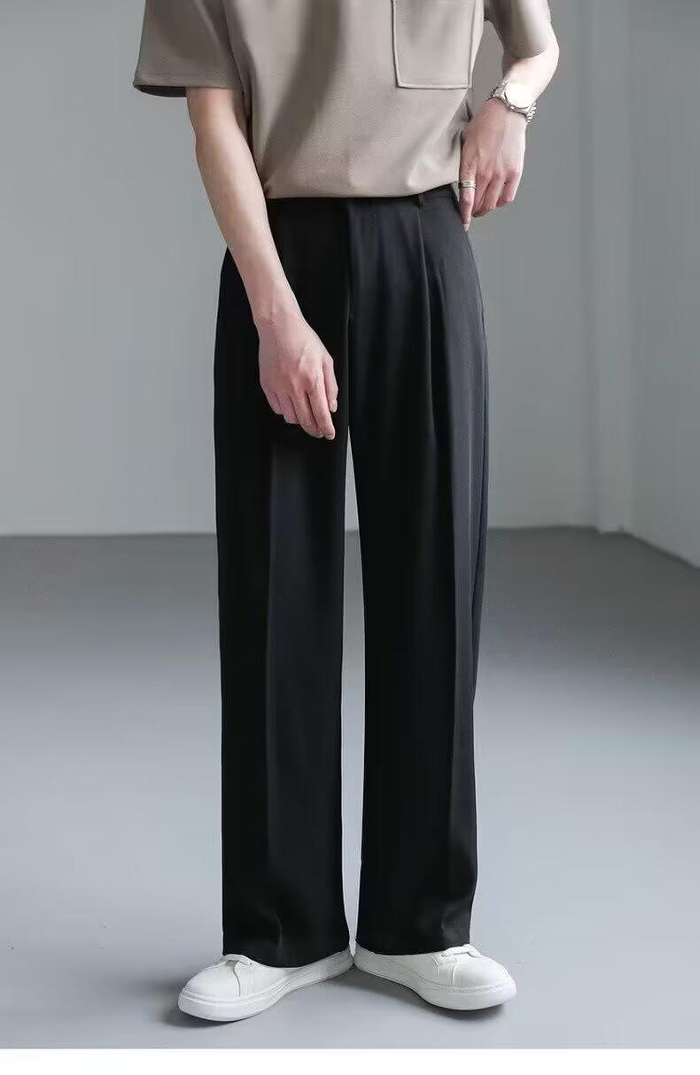 모던한 남성 스트릿 패션 바지