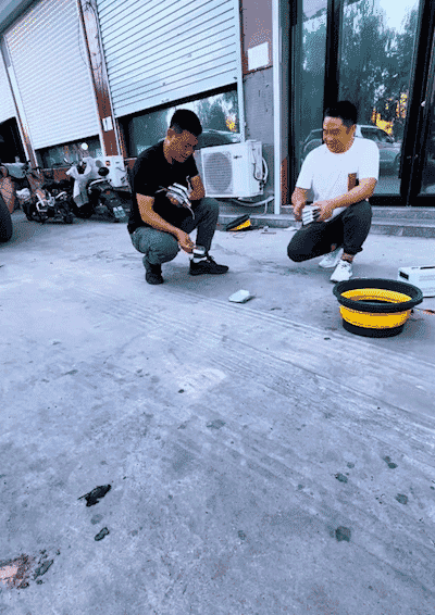 HFH-【安全护航】超亮行车示宽警示安全灯_13-1.gif