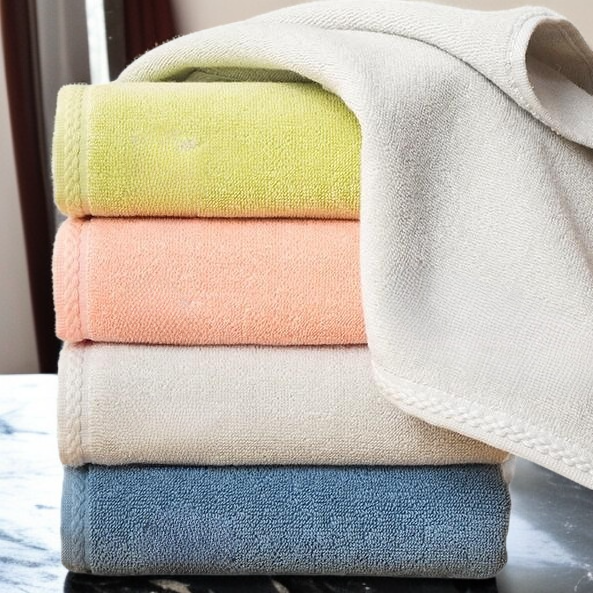 부드럽고 포근한 두꺼운 수건 재질