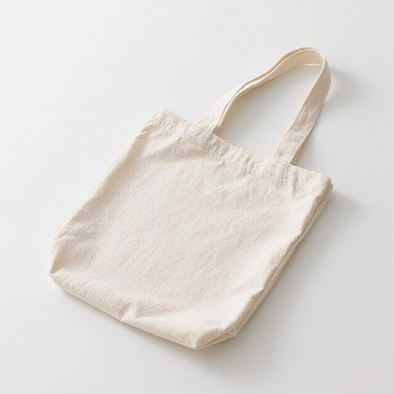 Stilvolle und praktische Einkaufstasche aus Canvas in Weiß